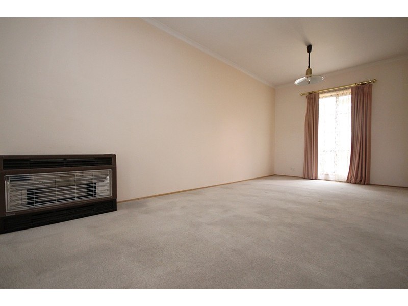 10 Loren Close, Ballarat North VIC 3350