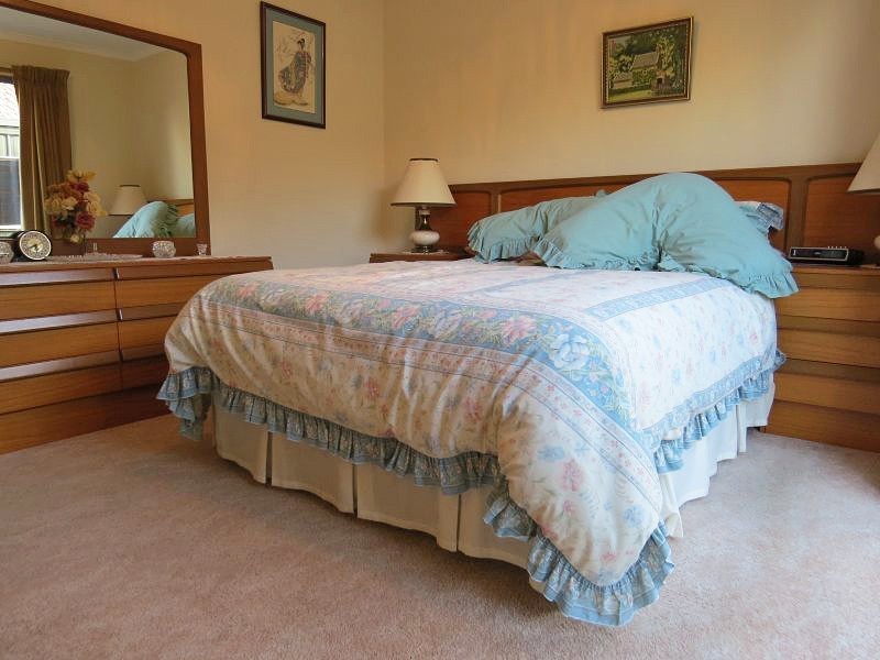 2/9 Park Street, Wendouree VIC 3355