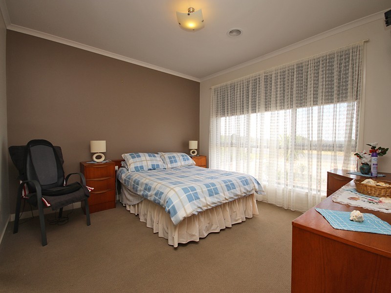 14 Miles Street, Sebastopol VIC 3356