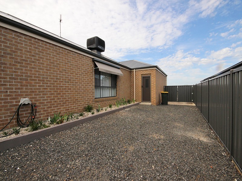 14 Miles Street, Sebastopol VIC 3356