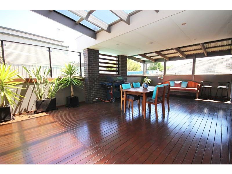 13 Pinevale Way, Ballarat North VIC 3350