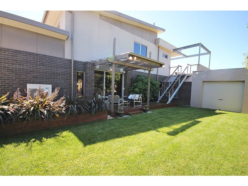 13 Pinevale Way, Ballarat North VIC 3350