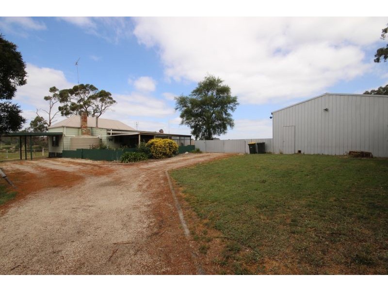 69 Whites Road, Smythesdale VIC 3351