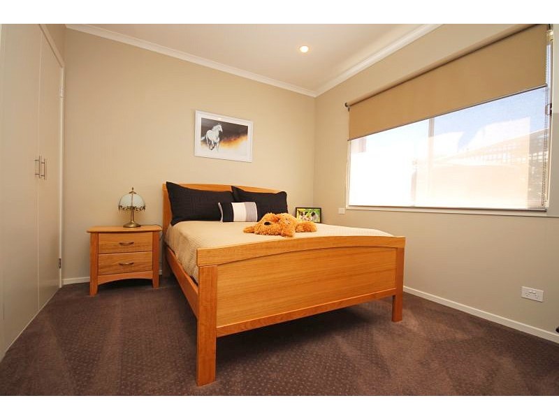 18 Hereford Close, Delacombe VIC 3356