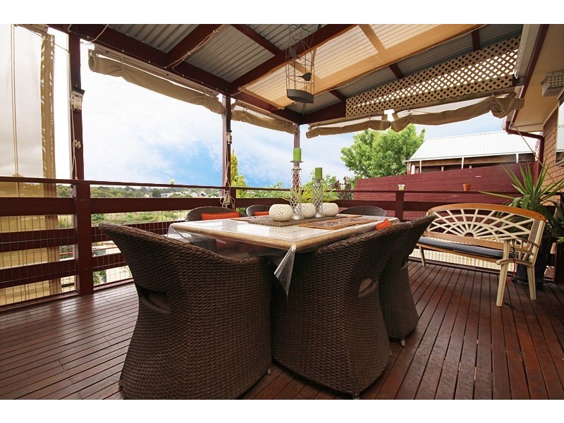 19 Picton Street, Sebastopol VIC 3356