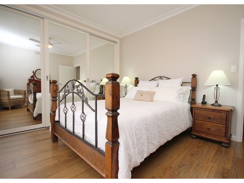 14 Orama Avenue, Wendouree VIC 3355