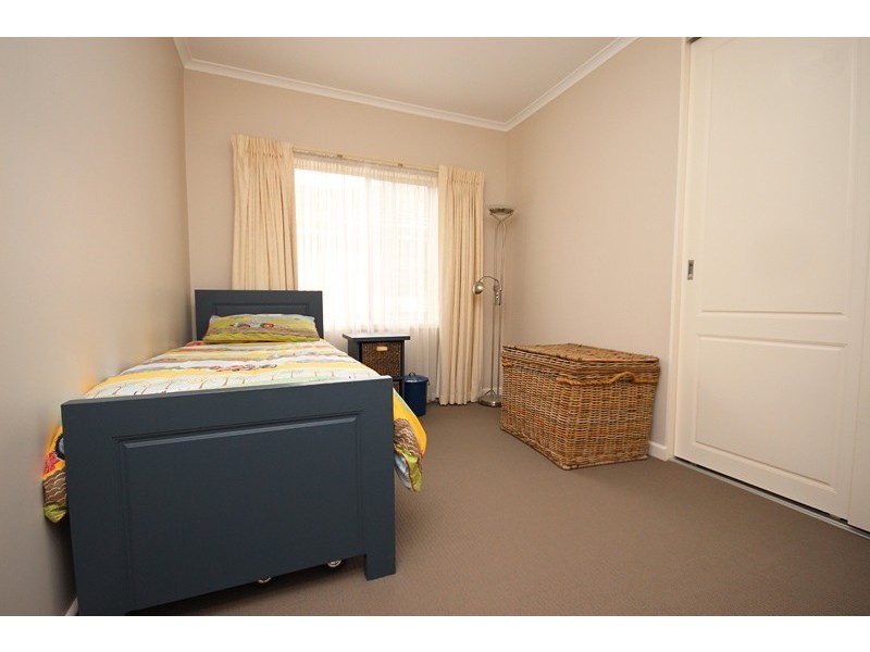 14 Orama Avenue, Wendouree VIC 3355