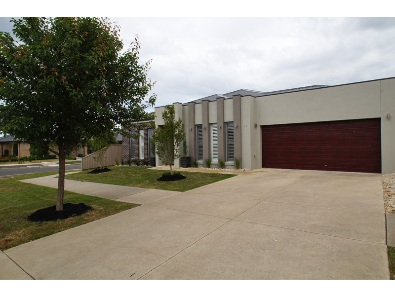 24 Jarrah Drive, Alfredton VIC 3350