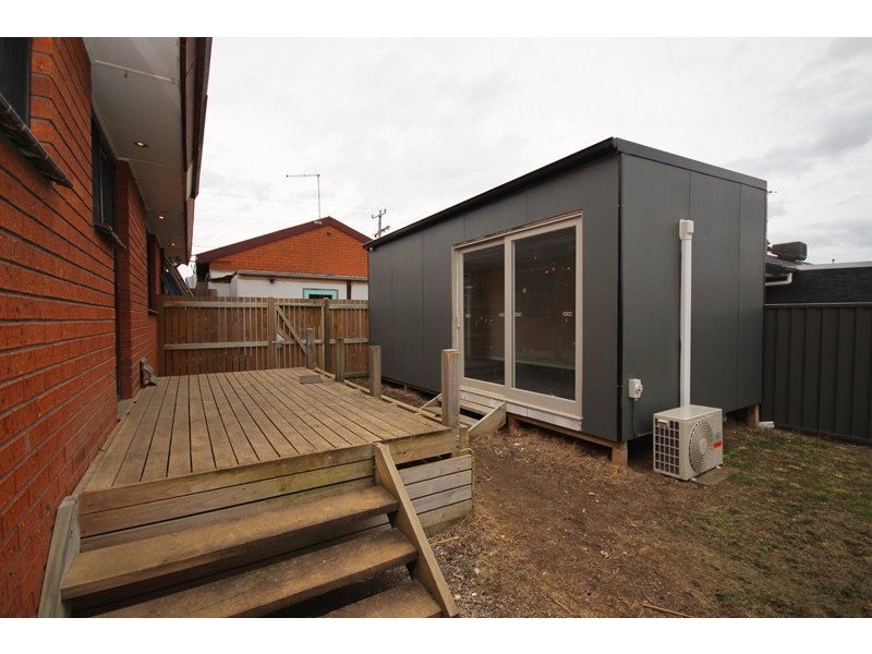 213 Greenhalghs Road, Delacombe VIC 3356