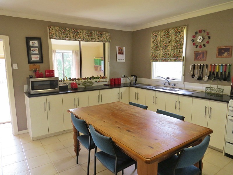 48 High Street, Lismore VIC 3324