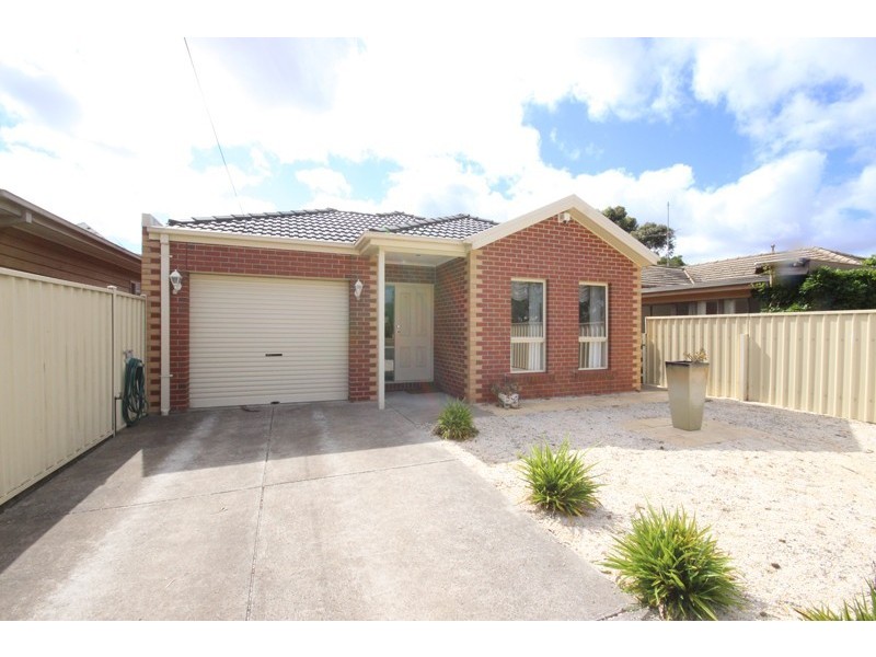 27 Munro Street, Alfredton VIC 3350