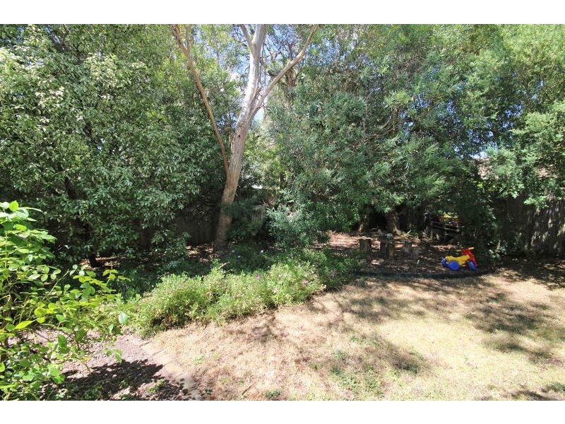 9 Hakea Court, Mount Helen VIC 3350