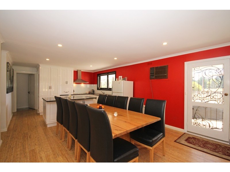 8 Church Street, Nerrina VIC 3350