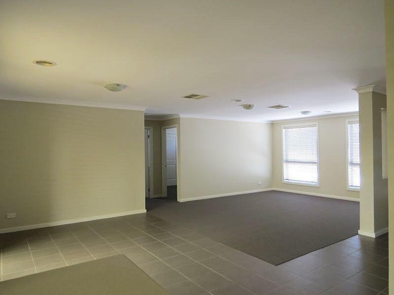 4/250 Albert Street, Sebastopol VIC 3356