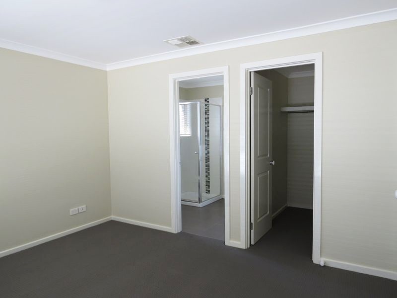 4/250 Albert Street, Sebastopol VIC 3356