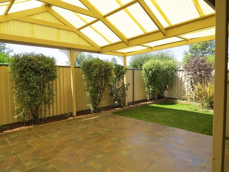 4/250 Albert Street, Sebastopol VIC 3356