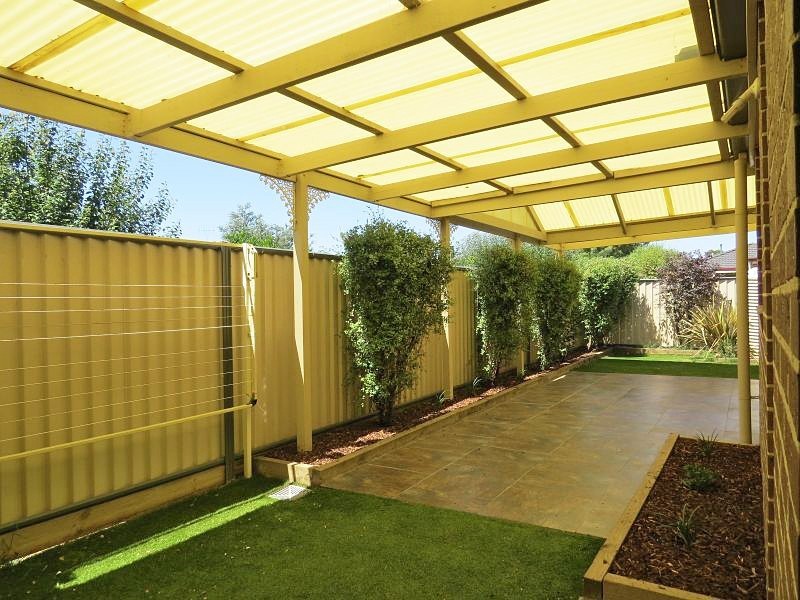 4/250 Albert Street, Sebastopol VIC 3356