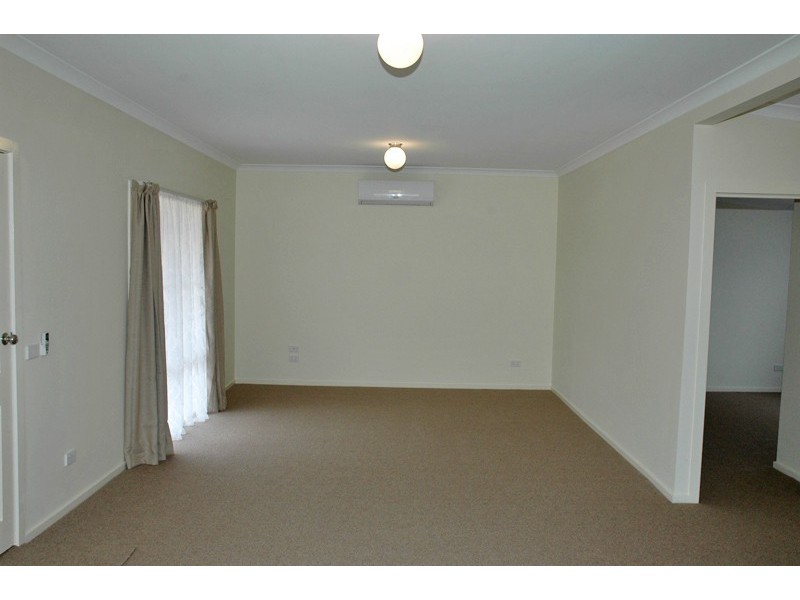 11 Hamilton Street, Linton VIC 3360