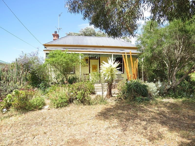 49 Gray Street, Lismore VIC 3324