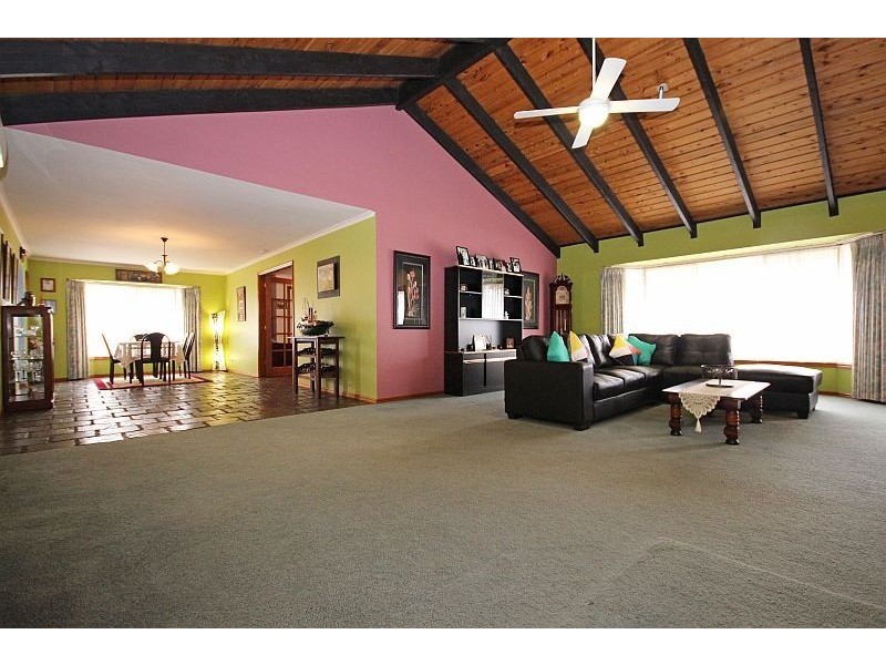 920 Smythesdale Road, Snake Valley VIC 3351