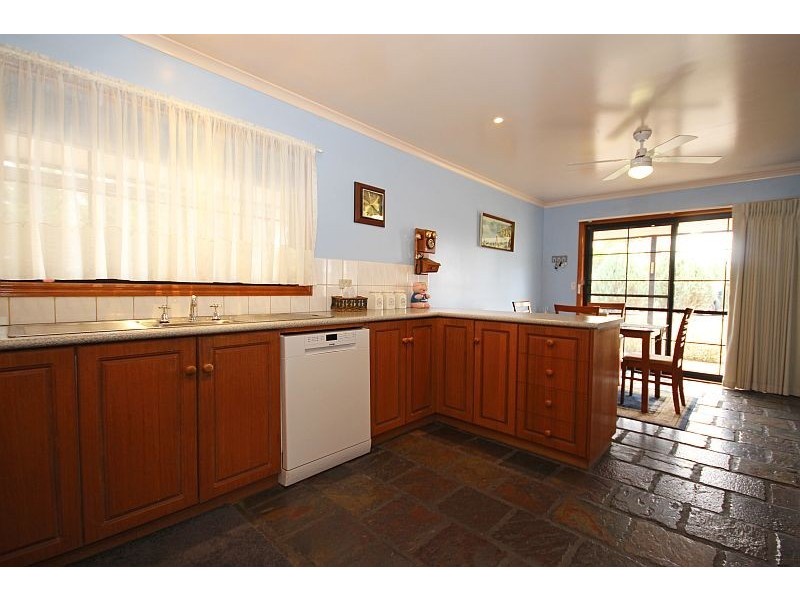 920 Smythesdale Road, Snake Valley VIC 3351