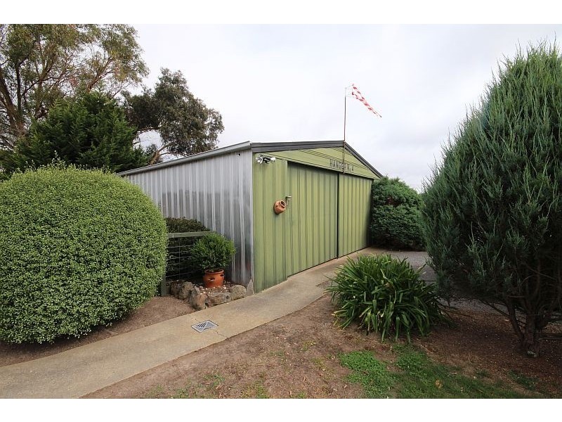 920 Smythesdale Road, Snake Valley VIC 3351