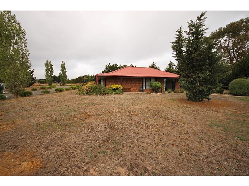920 Smythesdale Road, Snake Valley VIC 3351