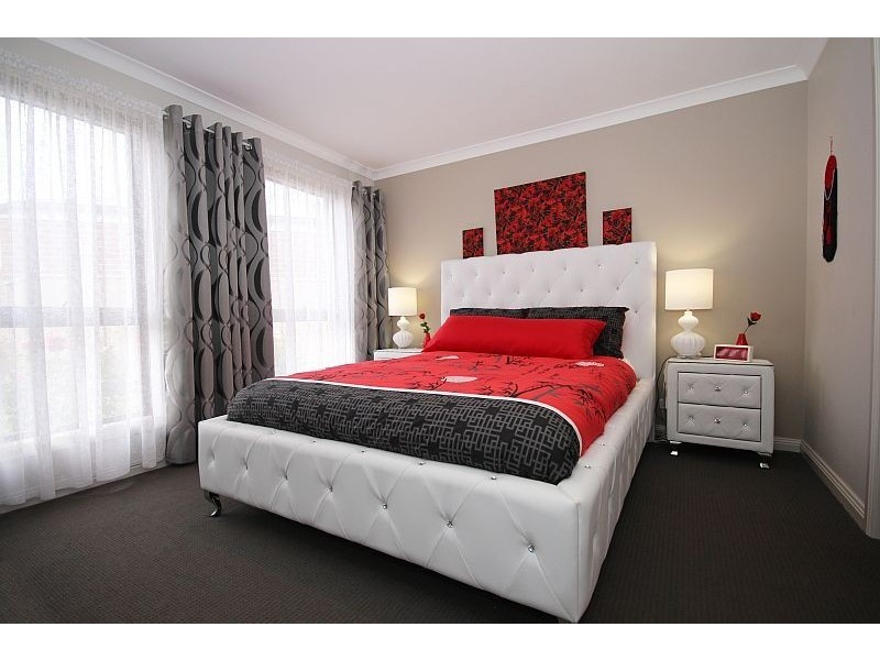 10 Heppner Court, Sebastopol VIC 3356