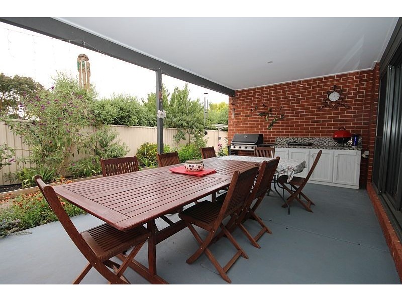 10 Heppner Court, Sebastopol VIC 3356