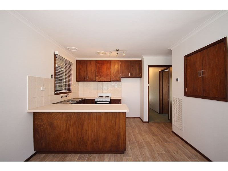 42 Montgomery Street, Wendouree VIC 3355