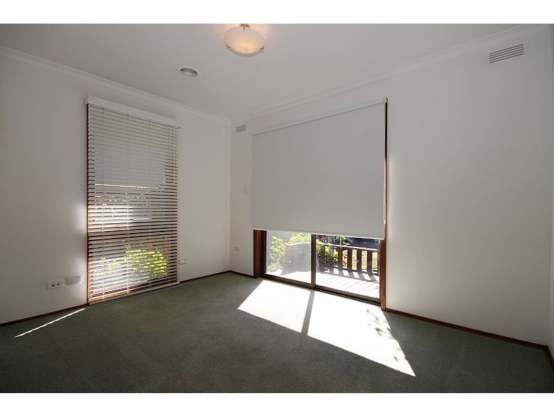 42 Montgomery Street, Wendouree VIC 3355