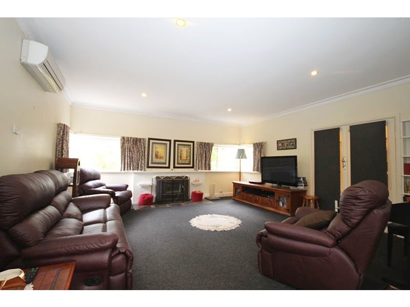 265 Creswick Road, Clunes VIC 3370