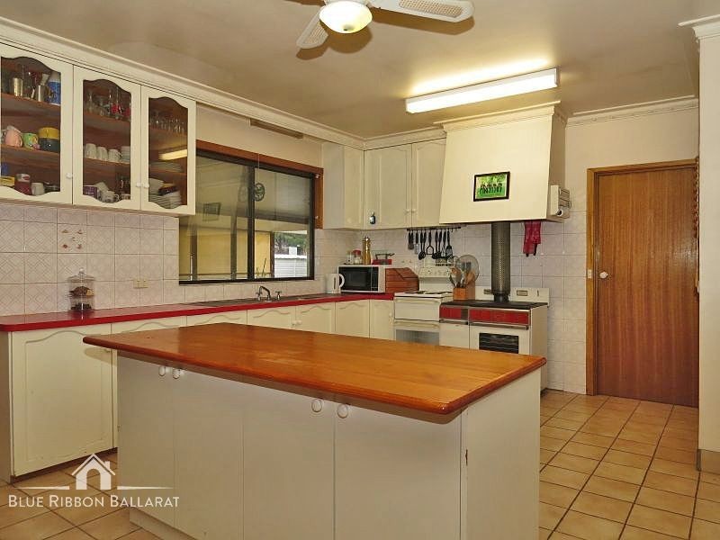 99 Cockatoo Road, Lal Lal VIC 3352