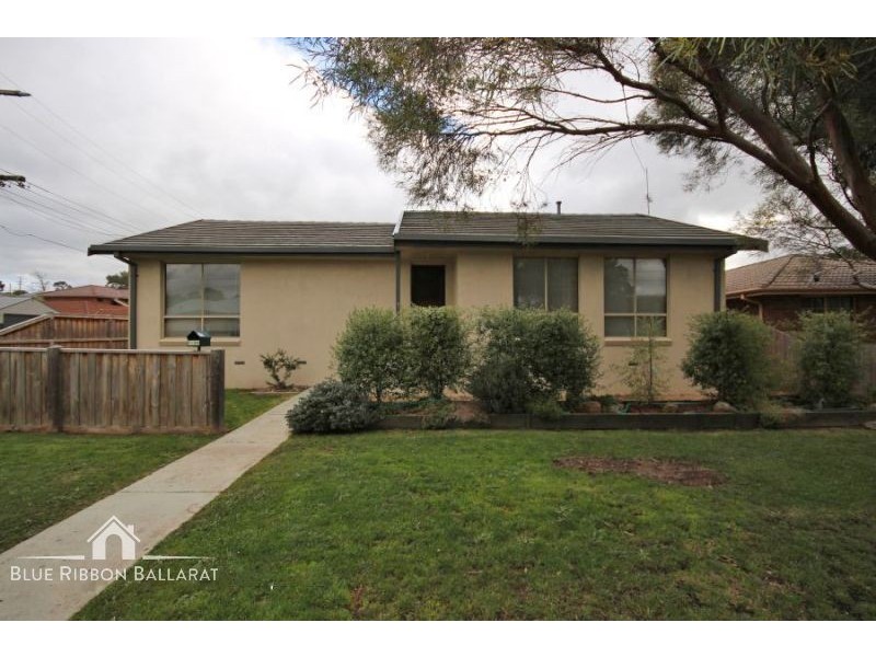 1/24 Bradby Avenue, Mount Clear VIC 3350