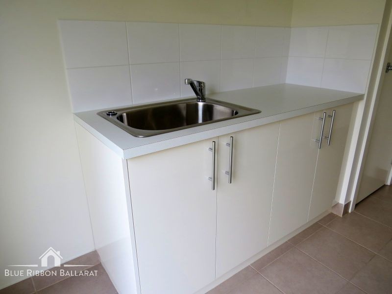 37 Ascot Gardens Drive, Delacombe VIC 3356