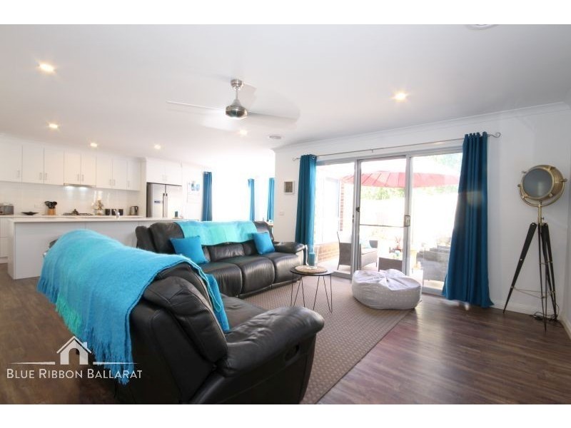 9 Heppner Court, Sebastopol VIC 3356