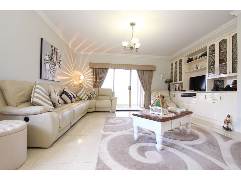 96 Alfredton Drive, Alfredton VIC 3350