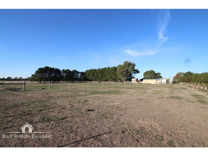 384 Wilsons Road, Haddon VIC 3351