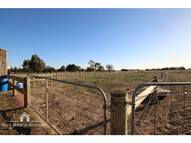 384 Wilsons Road, Haddon VIC 3351