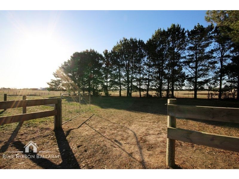 384 Wilsons Road, Haddon VIC 3351