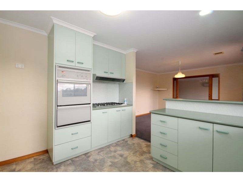 43 Midlands Drive, Ballarat North VIC 3350