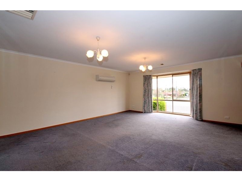 43 Midlands Drive, Ballarat North VIC 3350