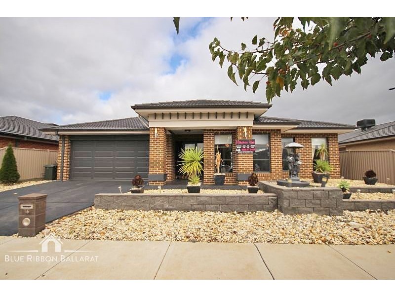 16 Carbine Drive, Alfredton VIC 3350