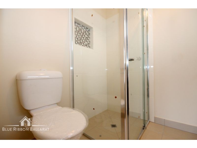 216 Kossuth Street, Sebastopol VIC 3356