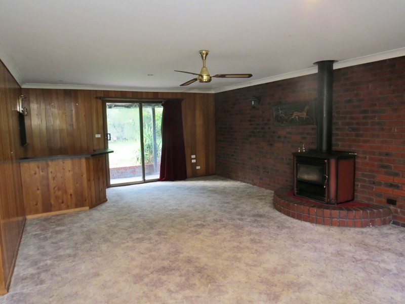 50 Bull In Court, Haddon VIC 3351