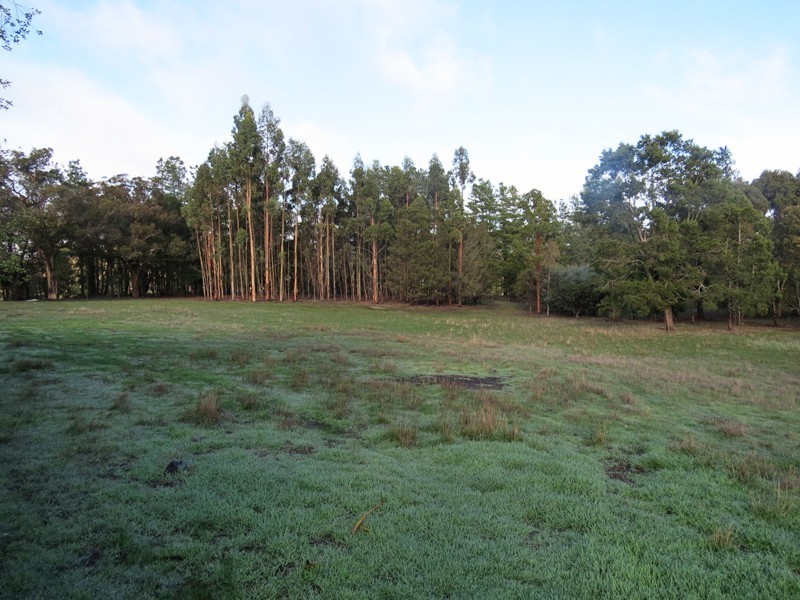 50 Bull In Court, Haddon VIC 3351