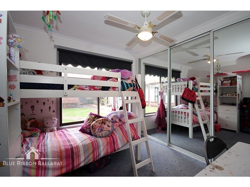 120 Learmonth Road, Wendouree VIC 3355