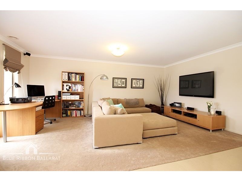 4 Eastview Court, Sebastopol VIC 3356