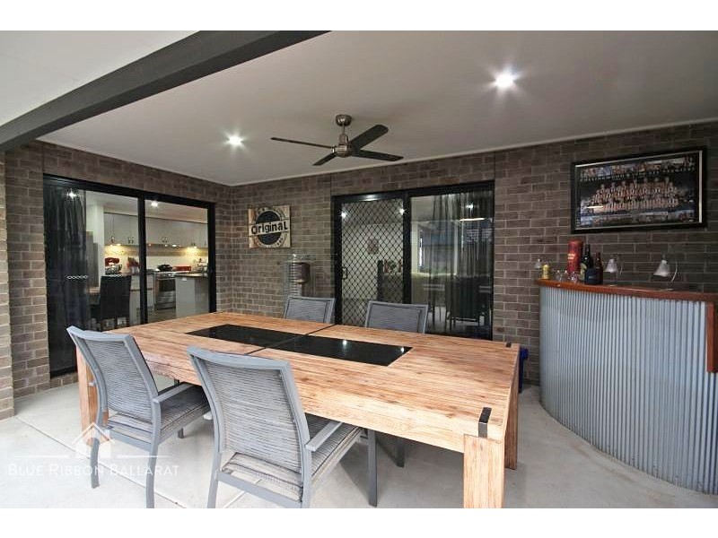 18 Annmaree Drive, Delacombe VIC 3356