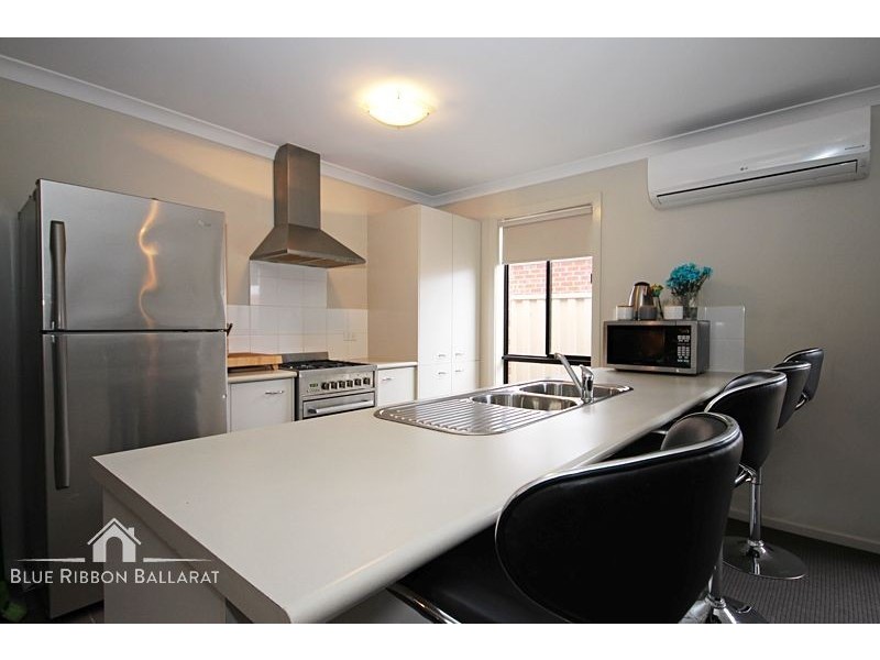 14 Stella Drive, Delacombe VIC 3356